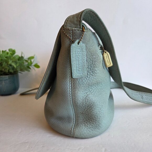EUC & Vintage Coach Sonoma Flap Bag Natural Grain (#4903) in Aqua - Picture 3 of 15